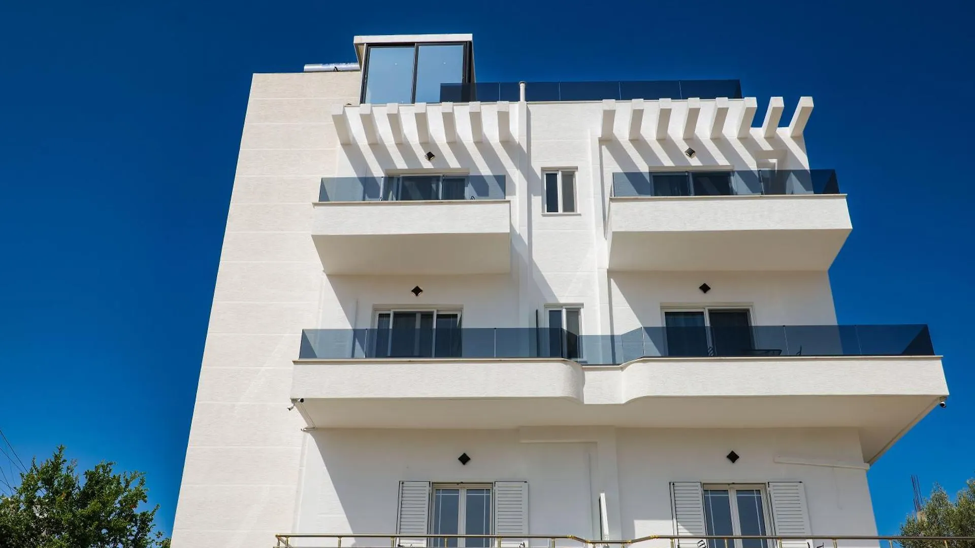 La Maison Boutique Hotel Εξαμίλιο