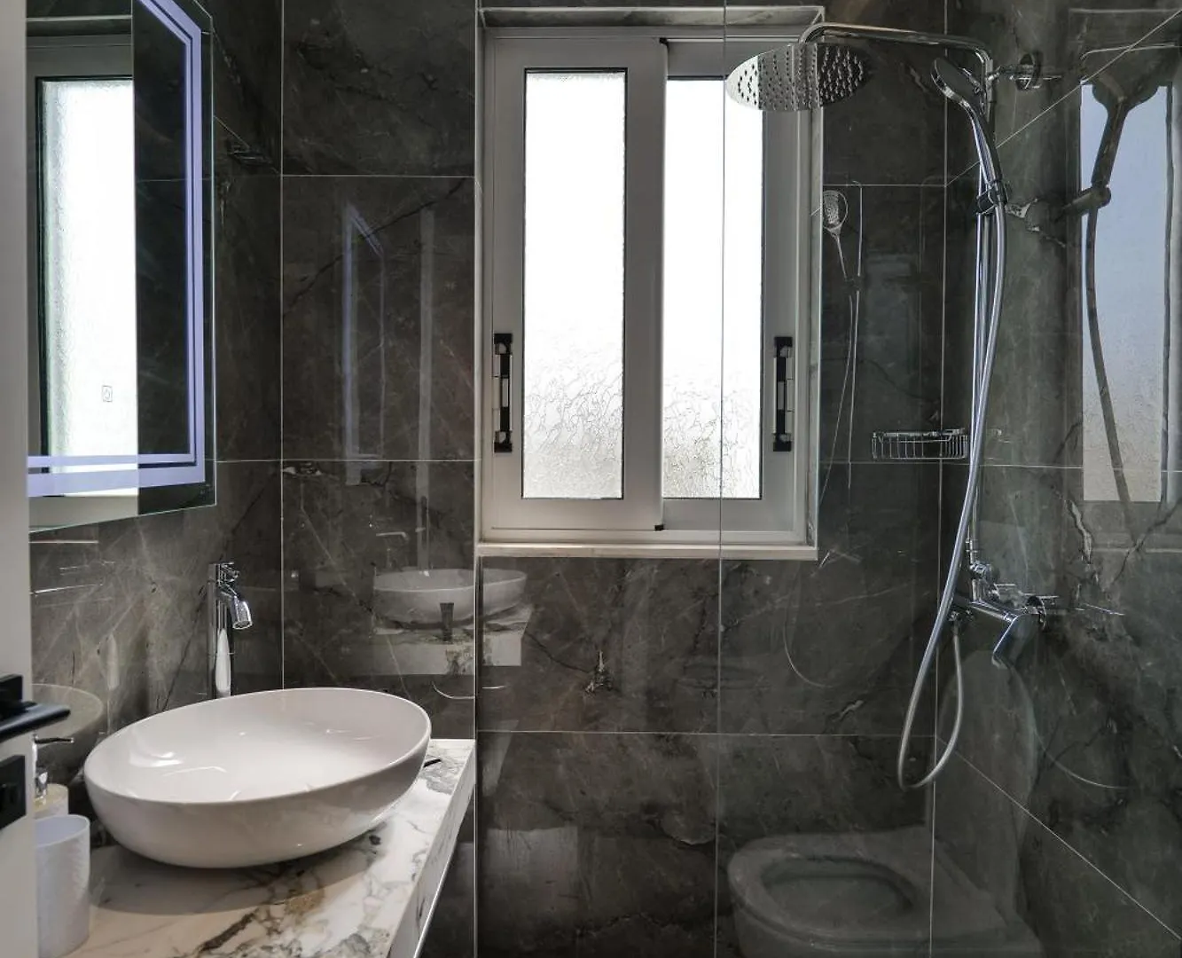 La Maison Boutique Hotel Ksamil 4*,